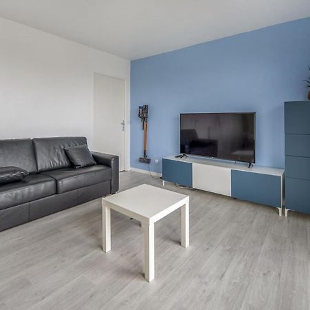 Bel Appartement De 2 Chambres A 40 Min De Paris Courcouronnes Exteriör bild