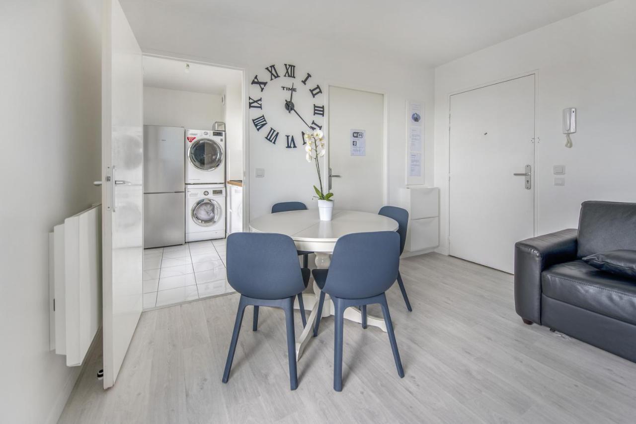 Bel Appartement De 2 Chambres A 40 Min De Paris Courcouronnes Exteriör bild
