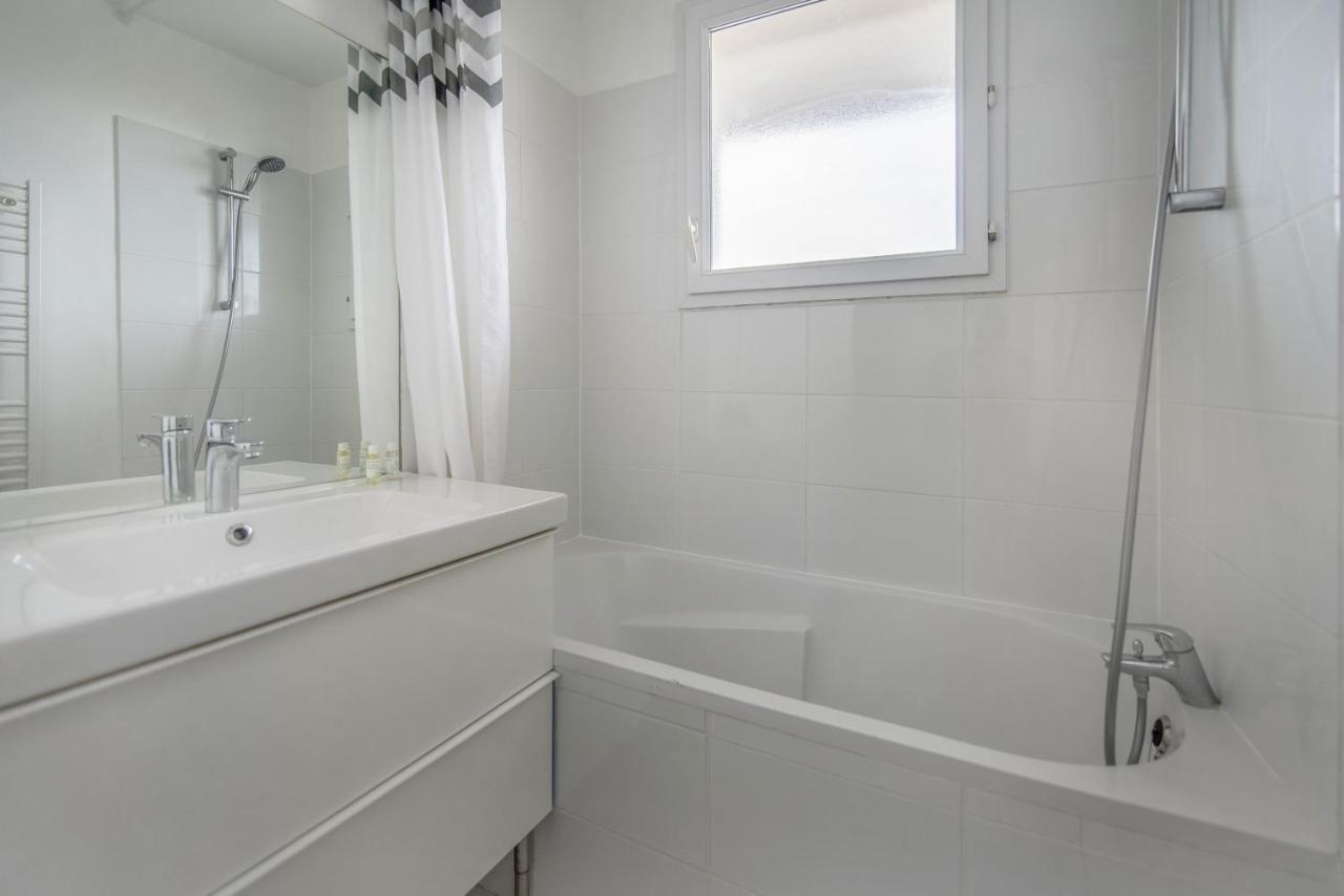 Bel Appartement De 2 Chambres A 40 Min De Paris Courcouronnes Exteriör bild